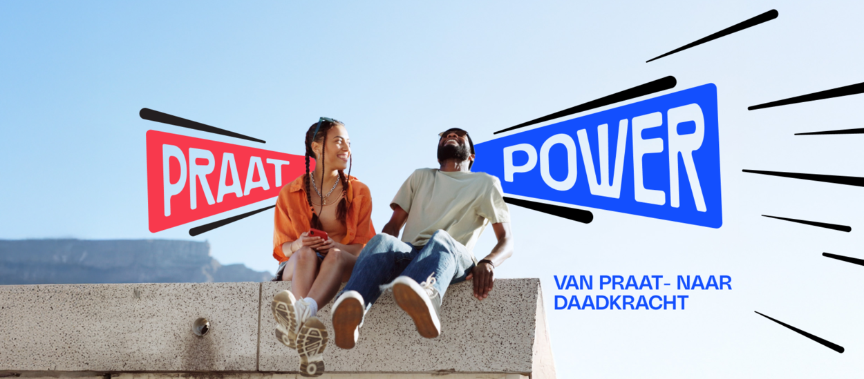 afbeelding van twee jongeren met het logo van PRAATPOWER